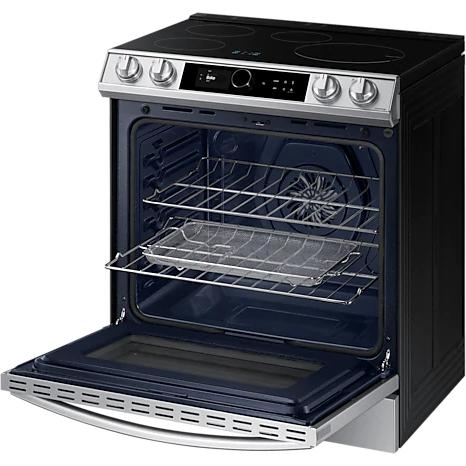 Samsung 30-inch Slide-in Electric Induction Range with WI-FI Connect NE63T8911SS/AA
