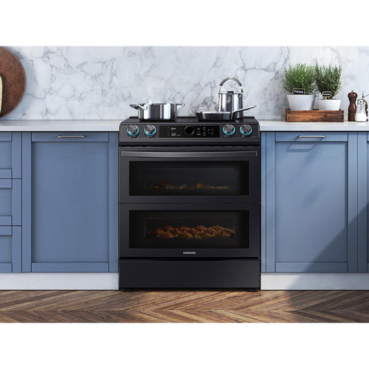 Samsung 30-inch Slide-in Electric Induction Range with WI-FI Connect NE63T8951SG/AA