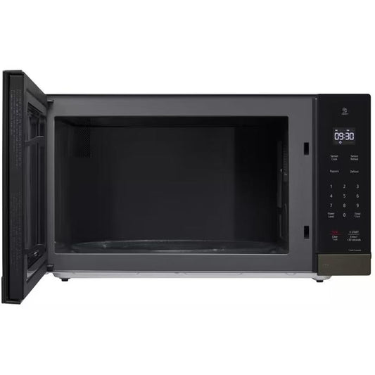 LG 24-inch, 2.0 cu. ft. NeoChef™ Countertop Microwave Oven with Smart Inverter MSER2090D